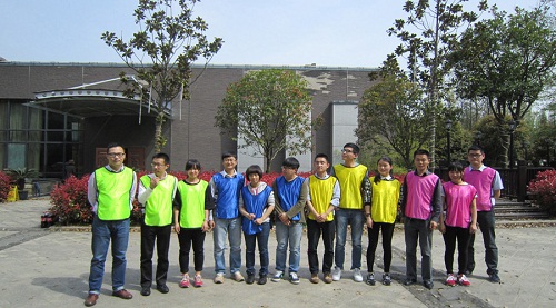 Z6尊龙凯时“跑挠妆相约尚湖烧烤